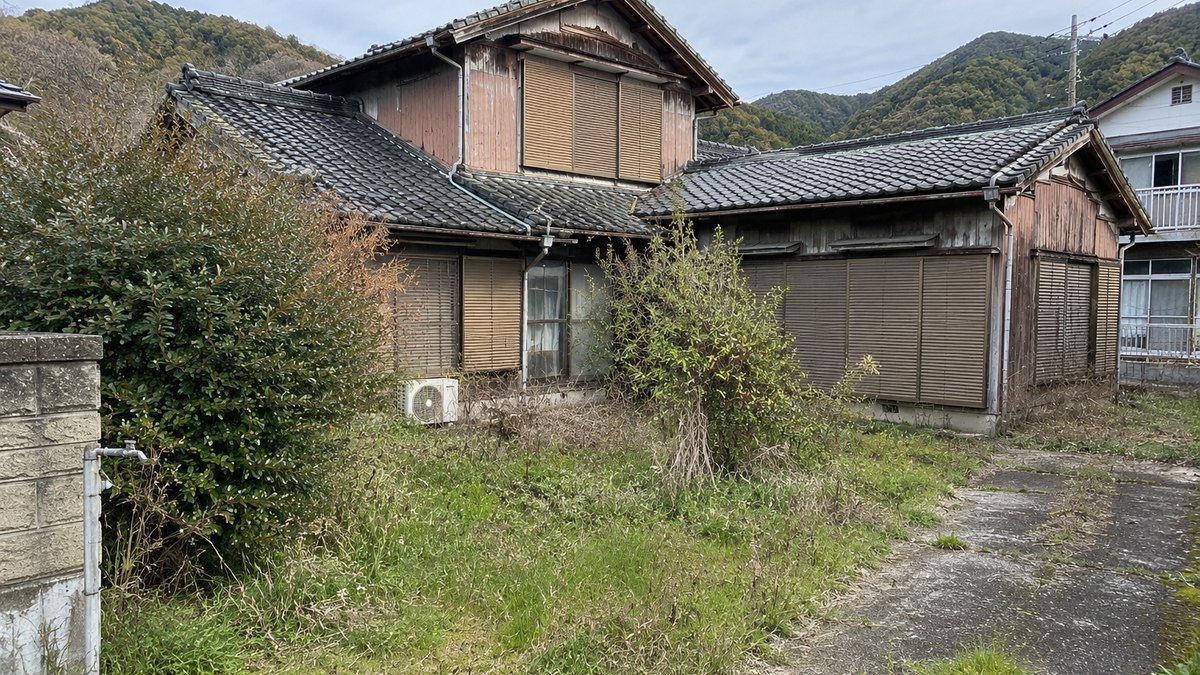 空き家を放置したときに増えていく負担
